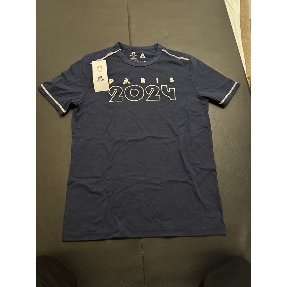 Paris 2024 Olympics Le Coq Sportif Mens Navy T-Shirt PARIS 2024 NWT Medium